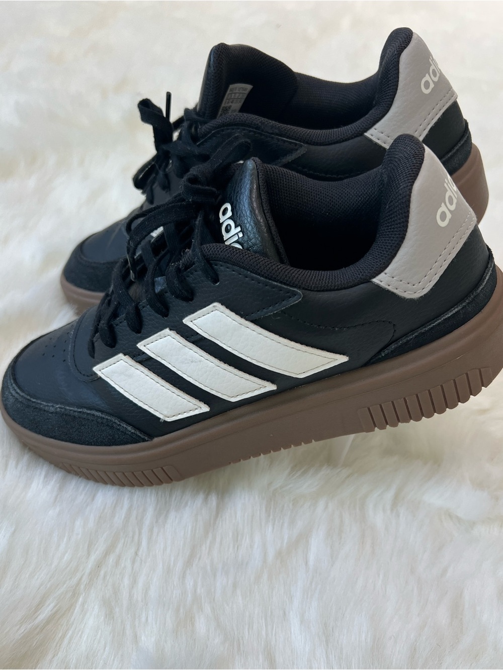 Adidas courtblock bold platform sneakers Basketball shoes women size 8 Retro